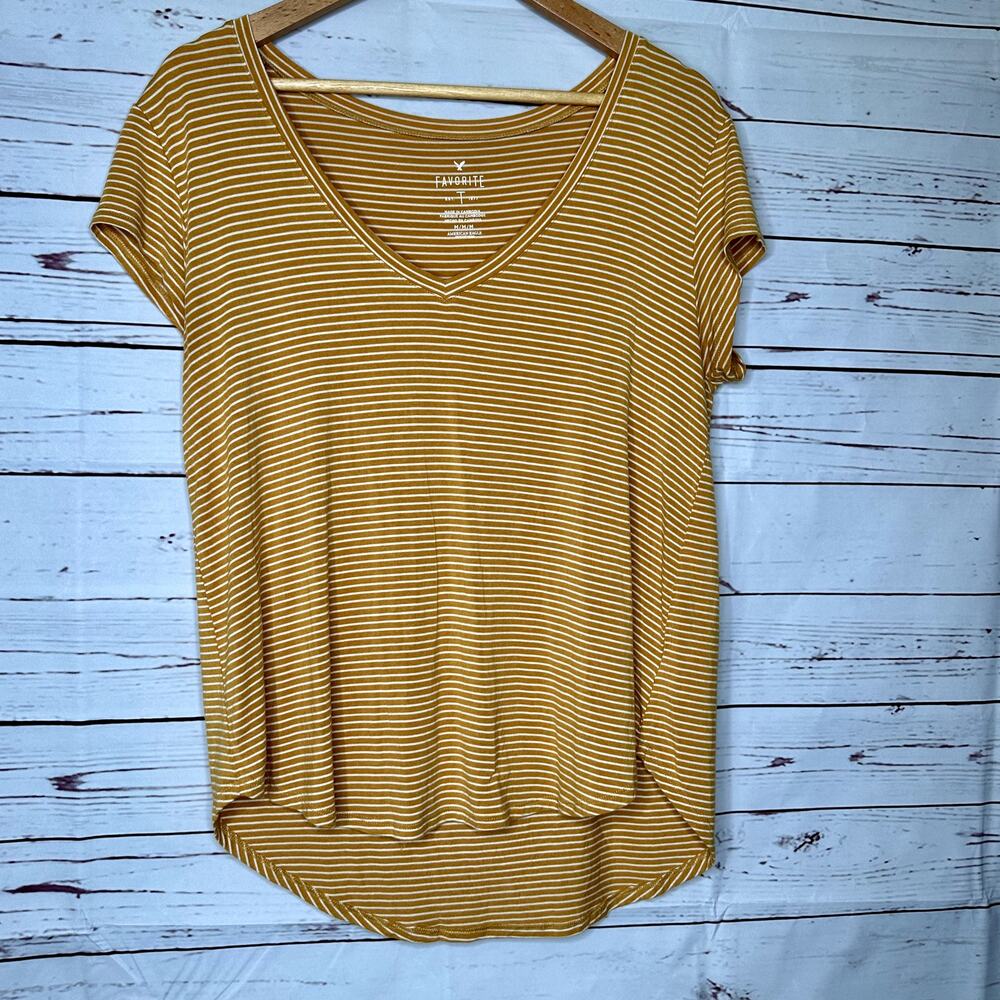 American Eagle | Yellow and White Stripe V neck Favorite T Size medium